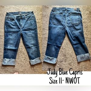 Judy blue capris